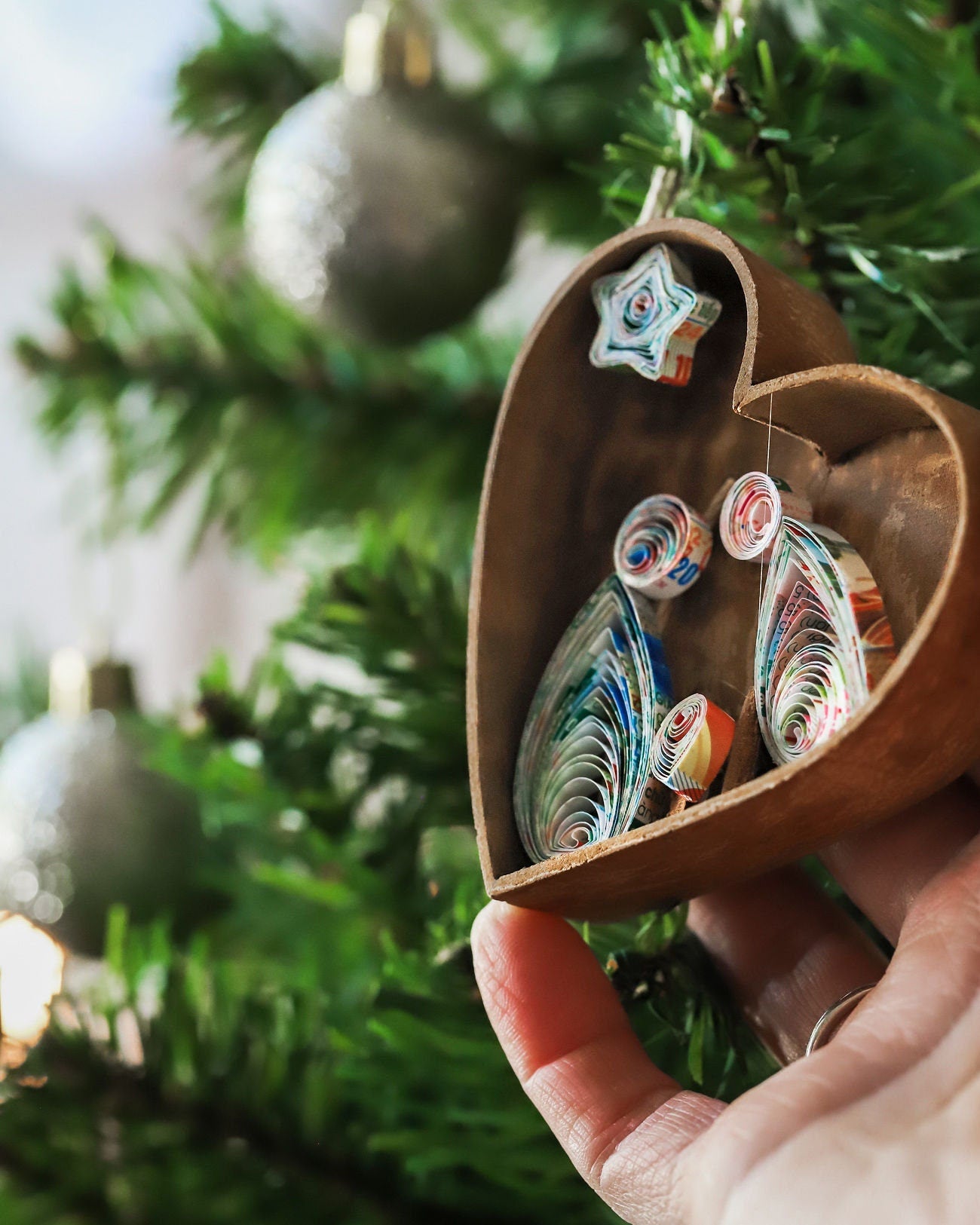 Nativity (Heart), Handmade Cinnamon and Recycled Paper Ornament