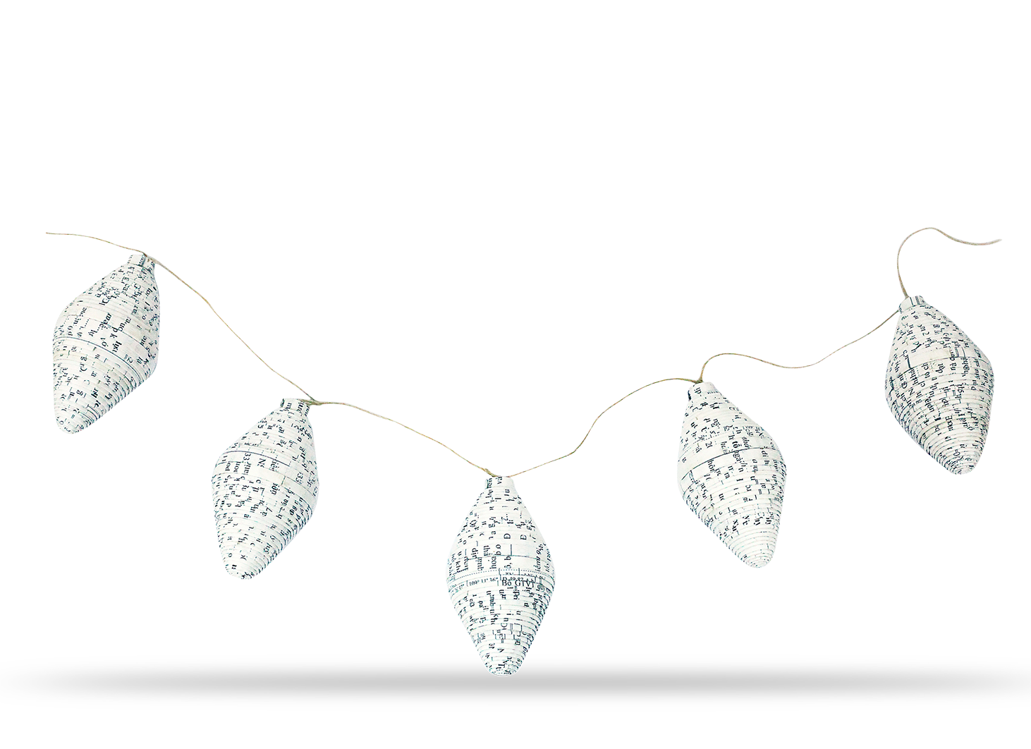 Garland of 5 bubbles in white